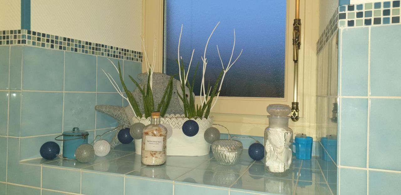 Chez Émile logement entier 2 chambres jardin privé Humes-Jorquenay Esterno foto