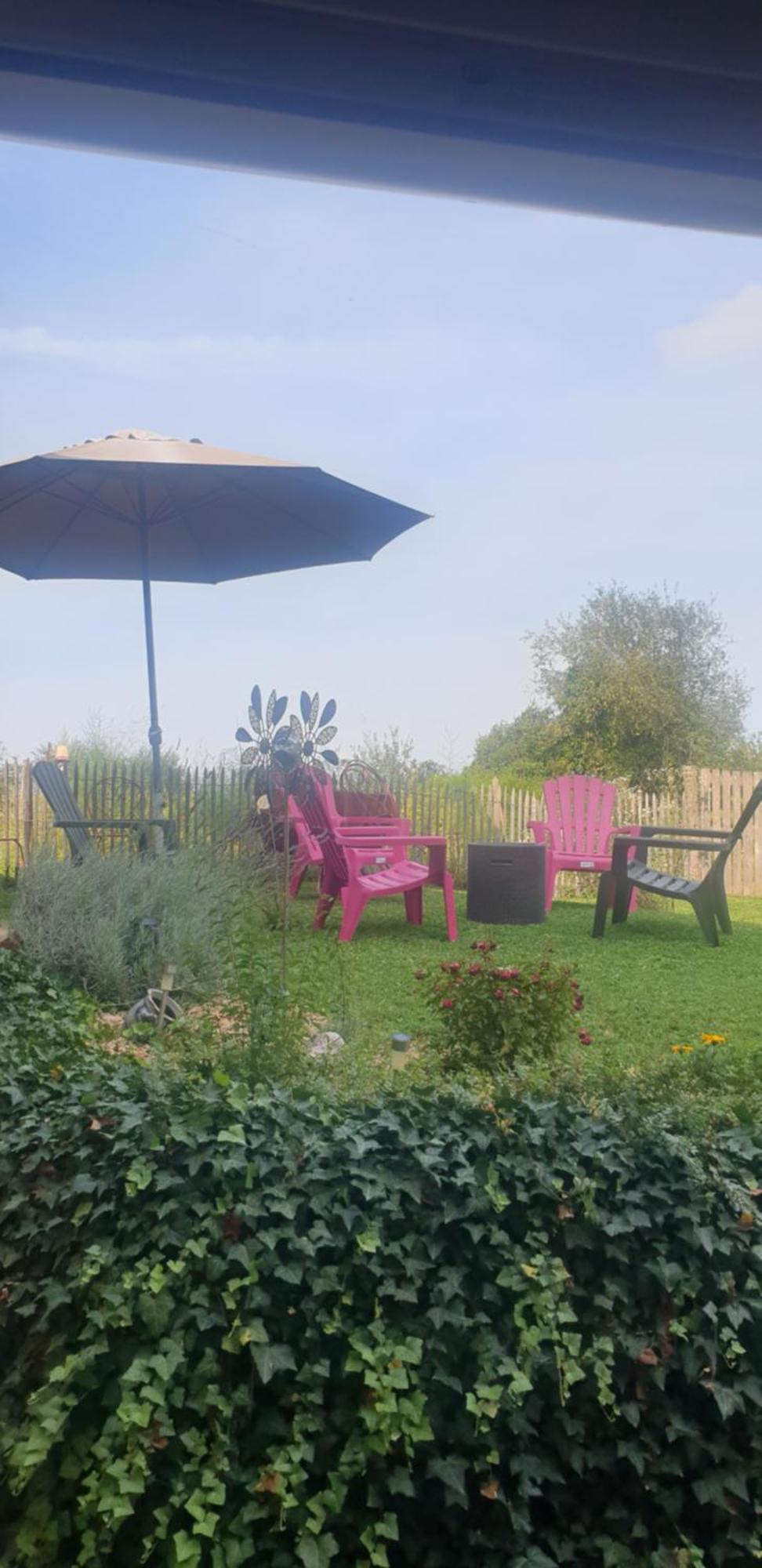 Chez Émile logement entier 2 chambres jardin privé Humes-Jorquenay Esterno foto