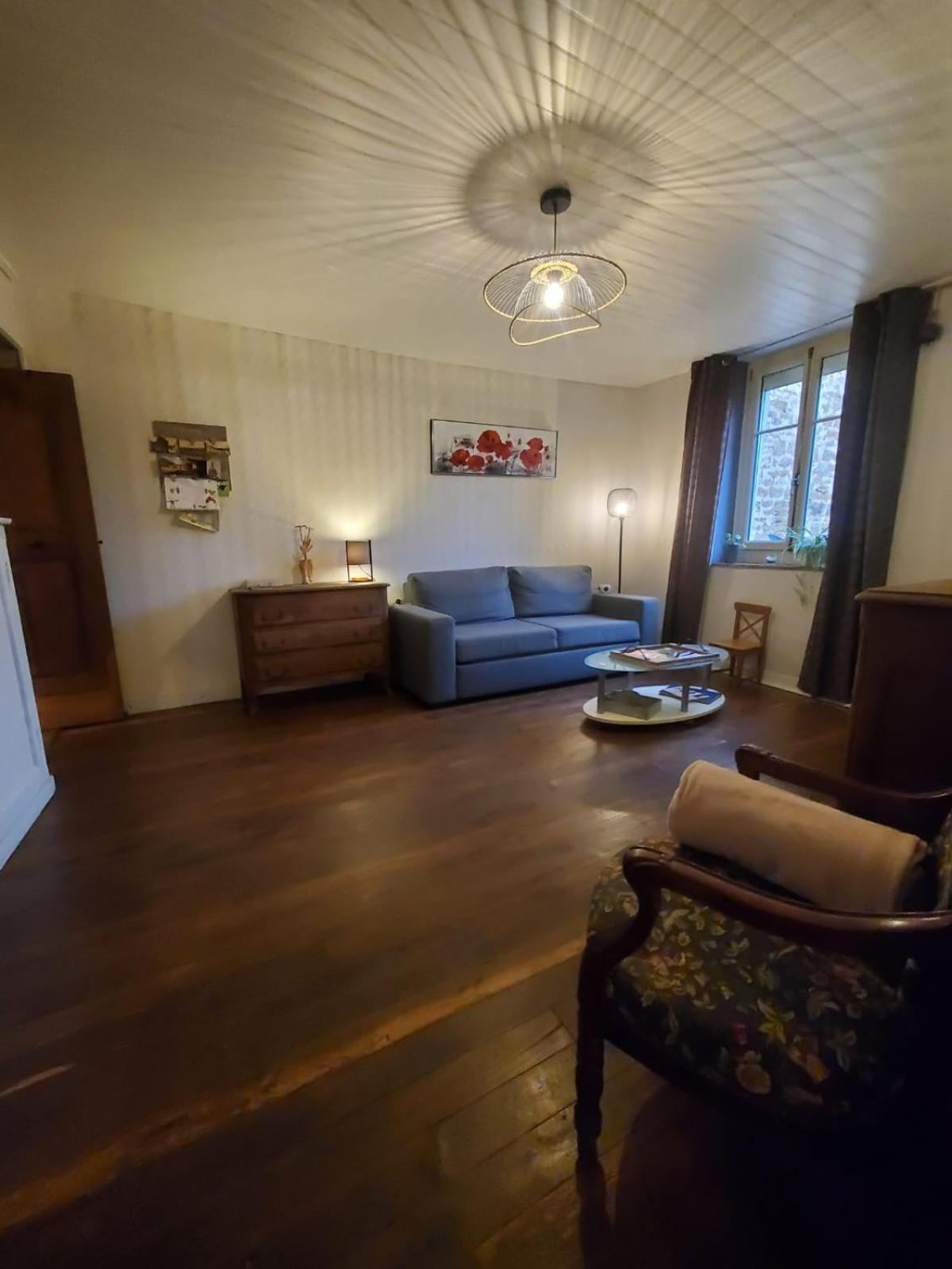 Chez Émile logement entier 2 chambres jardin privé Humes-Jorquenay Esterno foto